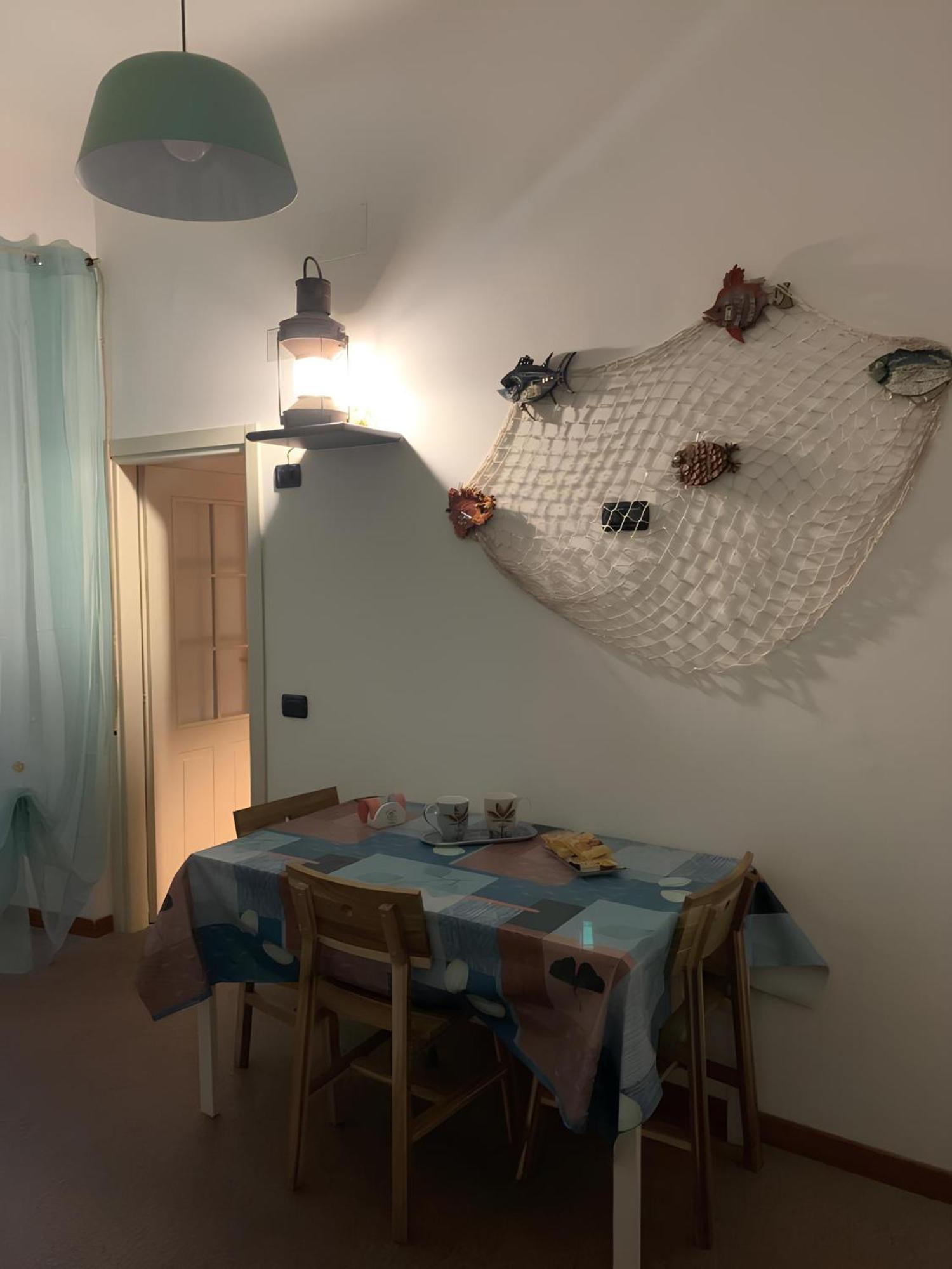 Colombo House E L'isola Che Non C'e Apartment Genoa